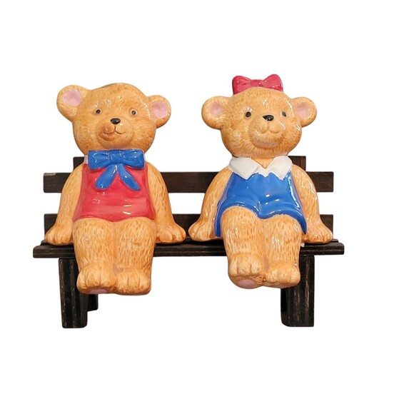 1980s House Of Lloyd Bears On A Bench Figurines - Picture 1 of 9